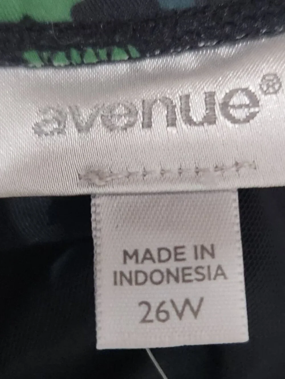 Avenue Swimsuit Womens Plus-Size 26W One-Shoulder Palm Leaf Print Green New